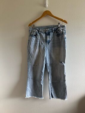 RewashLight Wash Women's Distressed Straight-Leg Jeans size 13/31